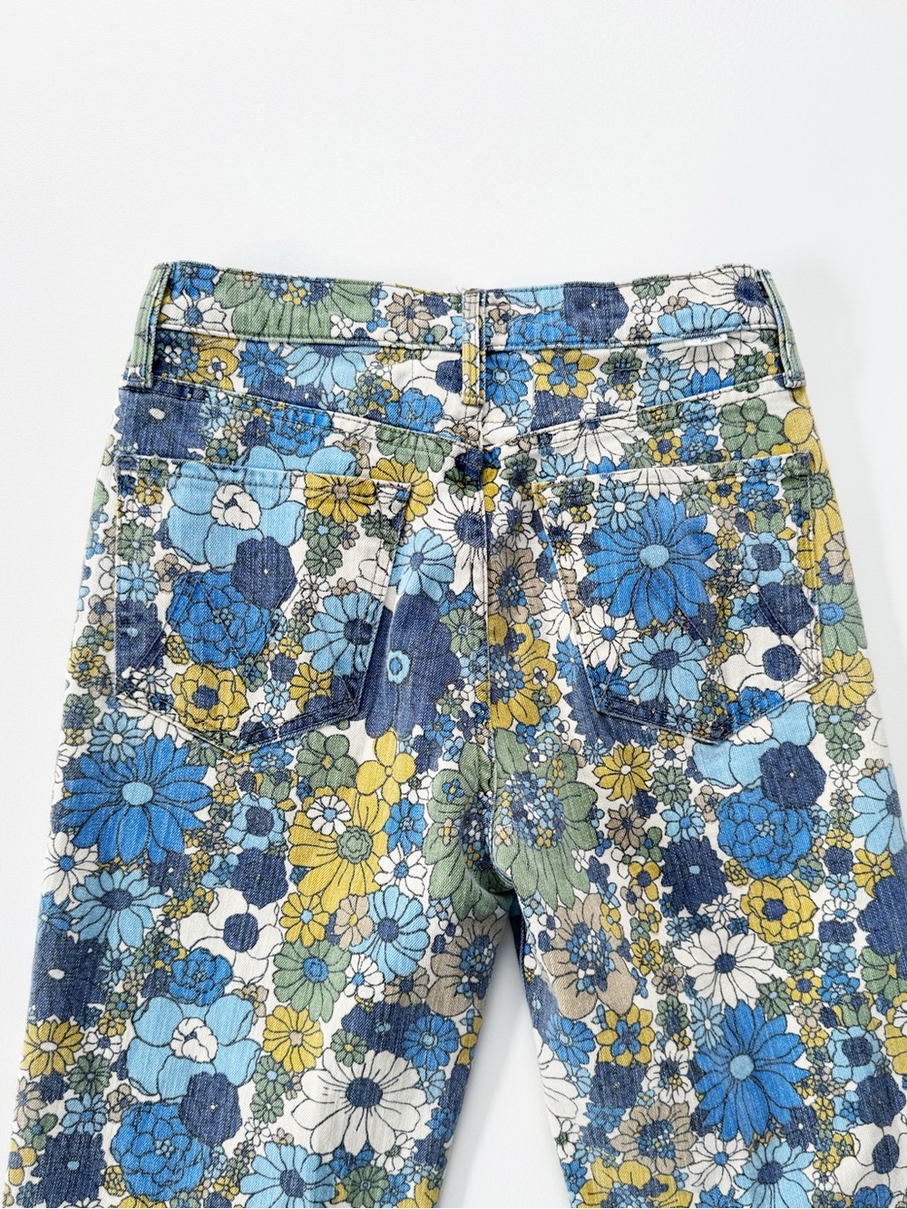 MOTHER The Rambler Zip Ankle Jeans in Dirtbike Floral | 27 - Picture 6 of 11